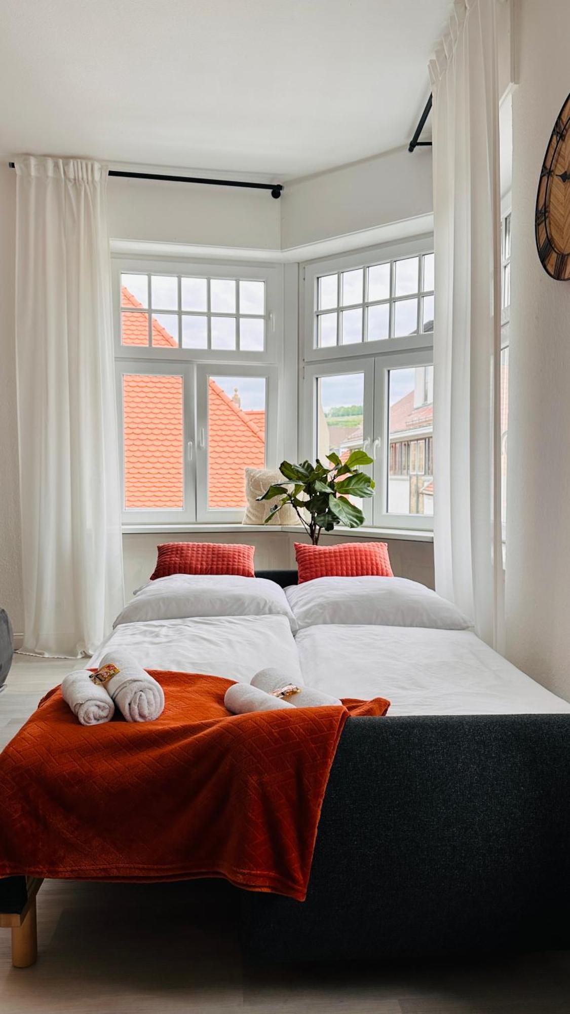 Amao-Brown I Exklusives City-Apartment I 85Qm I Privatparkplatz & Komfort I King-Size Bed Lahr  Exteriér fotografie